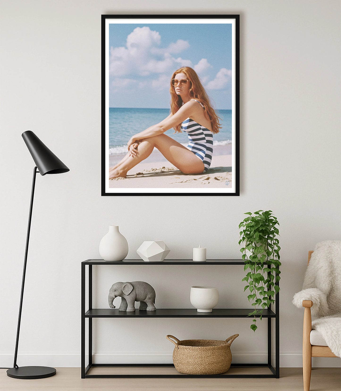 Sand Lounger WhiteLounge BlackFrame mockup
